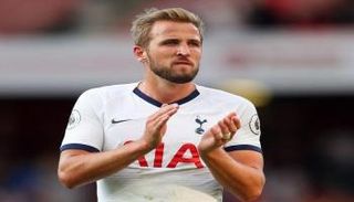 هاري كين - مهاجم توتنهام