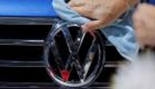 فضيحة الديزل.. فولكسفاجن تخرج من المأزق بتسويات
