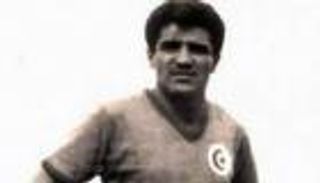 رحيل ملك الكرة التونسية.. من هو نور الدين ديوة؟