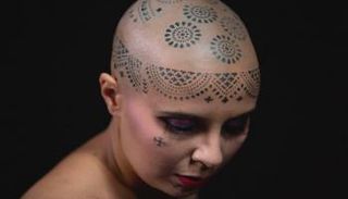 المغربية يسرا طارق