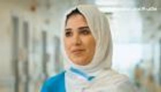 محمد بن راشد يشيد بالممرضة أسماء الشحي: نموذج جديد من أبطال الإمارات