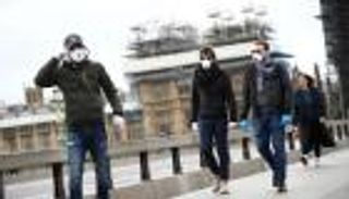 أمريكا تسجل 1738 حالة وفاة جديدة بفيروس كورونا