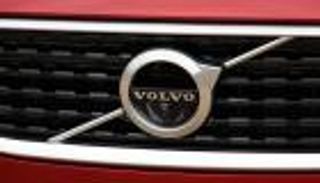 كورونا يجبر فولفو على وقف عدد من مشروعاتها