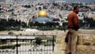 تداعيات كورونا.. أماكن إسلامية مقدسة خالية من المصلين في رمضان