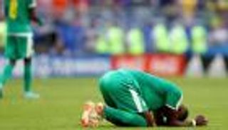 أرقام لا تنسى.. بطاقتان تطردان السنغال خارج المونديال