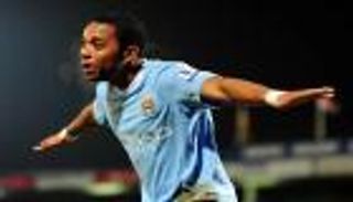 قصة صفقة.. روبينيو وإعلان نوايا لمانشستر سيتي