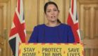 إحباط تهريب كوكايين بـ"صناديق الكمامات" في بريطانيا