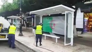 عمليات تعقيم لشوارع الجزائر