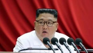  زعيم كوريا الشمالية كيم جونج أون