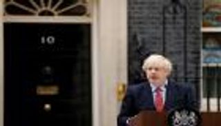 جونسون يتعهد بهزيمة كورونا في أَول ظهور بعد تعافيه