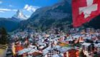 بعد 6 أسابيع عزلة.. الحياة تدب من جديد ببعض أنشطة سويسرا