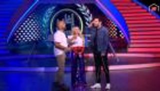 السقا يهزم عمرو سعد ويتبرع بـ100 ألف جنيه لمستشفى أطفال