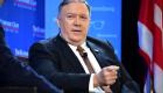 بومبيو يدرس استراتيجية لتمديد حظر السلاح على إيران