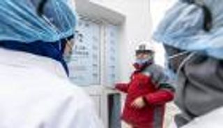 ارتفاع إصابات كورونا في تونس إلى 975