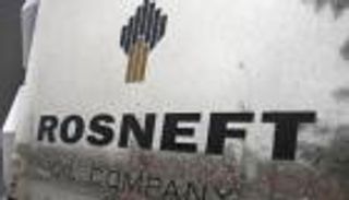 روسنفت الروسية تكشف عن خفض لإنتاج النفط خلال أيام