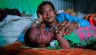 إطلاق أسماء "كورونا" على 4 أطفال.. "توثيقا للمعاناة والسعادة"