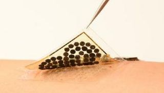 العرق مصدر الطاقة للبشرة الإلكترونية