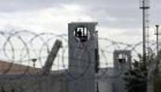 بمساعدة أردوغان.. "كورونا" يضيق الخناق على السجون التركية