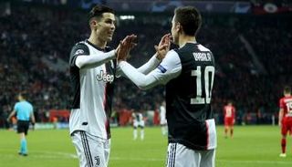 رونالدو وديبالا