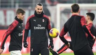 لاعبو ميلان