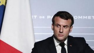  الرئيس الفرنسي إيمانويل ماكرون 