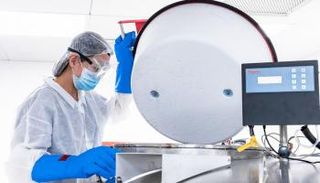 الإمارات تعلن اكتشاف علاج مبتكر لكورونا ذي نتائج واعدة