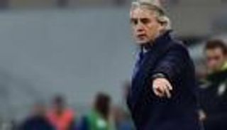 قبل 8 سنوات.. عندما أشعل مانشيني حربا قادت السيتي للمجد