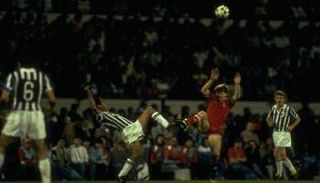 يوفنتوس وليفربول