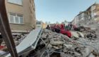 3 زلازل تضرب تركيا.. ومخاوف من السيناريو الأسوأ