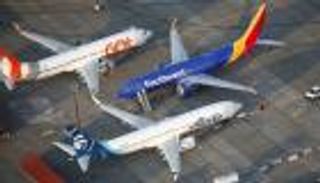 بعد تهديد كاذب بوجود قنبلة.. إعادة افتتاح مطار ألاسكا 