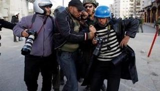 الصحافة في ليبيا في مرمى النيران 