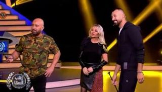 أحمد فهمي ورزان مغربي وأحمد السقا