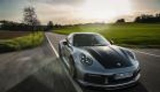 بورشه 911.. طراز أسرع وأقوى بتعديلات تقنية