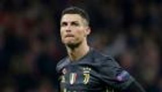 كريستيانو رونالدو.. من هواء ماديرا إلى حجر إيطاليا