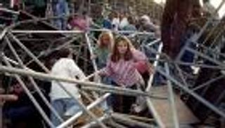 منذ 28 عاما.. الجشع يؤدي للموت في ملاعب الكرة