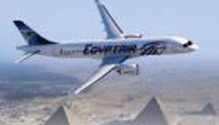 مصر تسير رحلات جوية لإعادة رعاياها العالقين في 5 دول