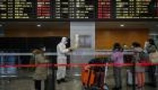 أمريكية تحتمي بالصين من "كورونا واشنطن": سعيدة بقراري المجنون