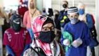 كورونا يرجئ انتخابات إندونيسيا 3 أشهر