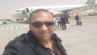 الشاب المصري أحمد مصطفى