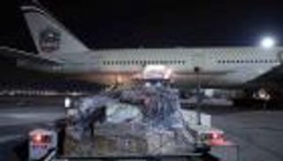 طائرة مساعدات إماراتية إلى زيمبابوي لمواجهة كورونا