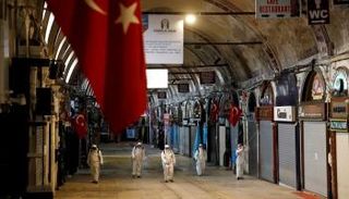 سياسات أردوغان وكورونا دفعا الاقتصاد التركي لحافة الانهيار