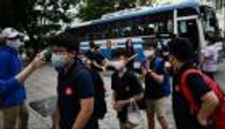 فيتنام سحقت جائحة "كورونا" لكنها تواجه اختبارا اقتصاديا قاسيا