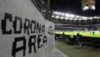 كورونا يغير شكل ملاعب كرة القدم في العالم