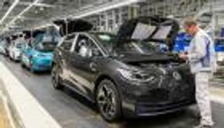 قطاع السيارات في المكسيك يصطدم بالفيروس