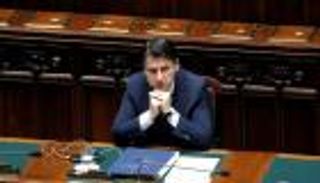 قطاع الخدمات في إيطاليا ينكمش بأسرع وتيرة منذ 22 عاما