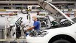 كورونا يشل الماكينات الألمانية.. تراجع قياسي للناتج الصناعي