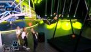 سقوط مروع للسقا في برنامجه.. وحالة ذعر بالاستوديو