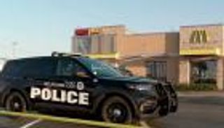 3 مصابين بإطلاق نار في مطعم أمريكي 