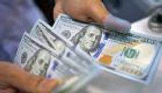 بحثا عن سر الليرة المتدهورة.. لبنان يعتقل "نقيب الصرافين"