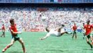 كورونا يضرب صاحب أجمل هدف بتاريخ المونديال